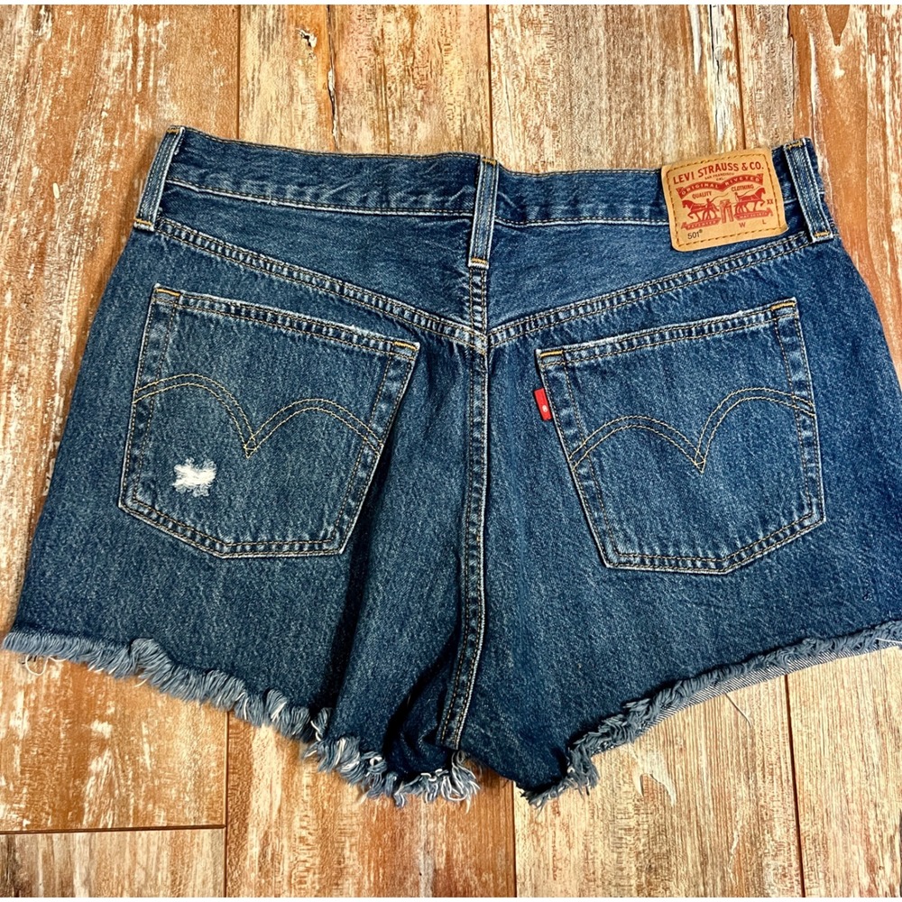 Levis 501 Original Distressed Denim Cut Off Shorts Medium Wash Blue W31 - Picture 3 of 11
